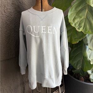 aerie QUEEN Pullover Sweatshirt in Light Gray